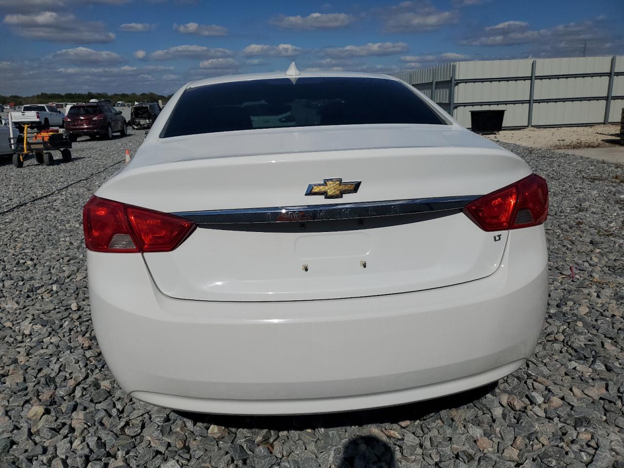 Chevrolet Impala Lt Image 2
