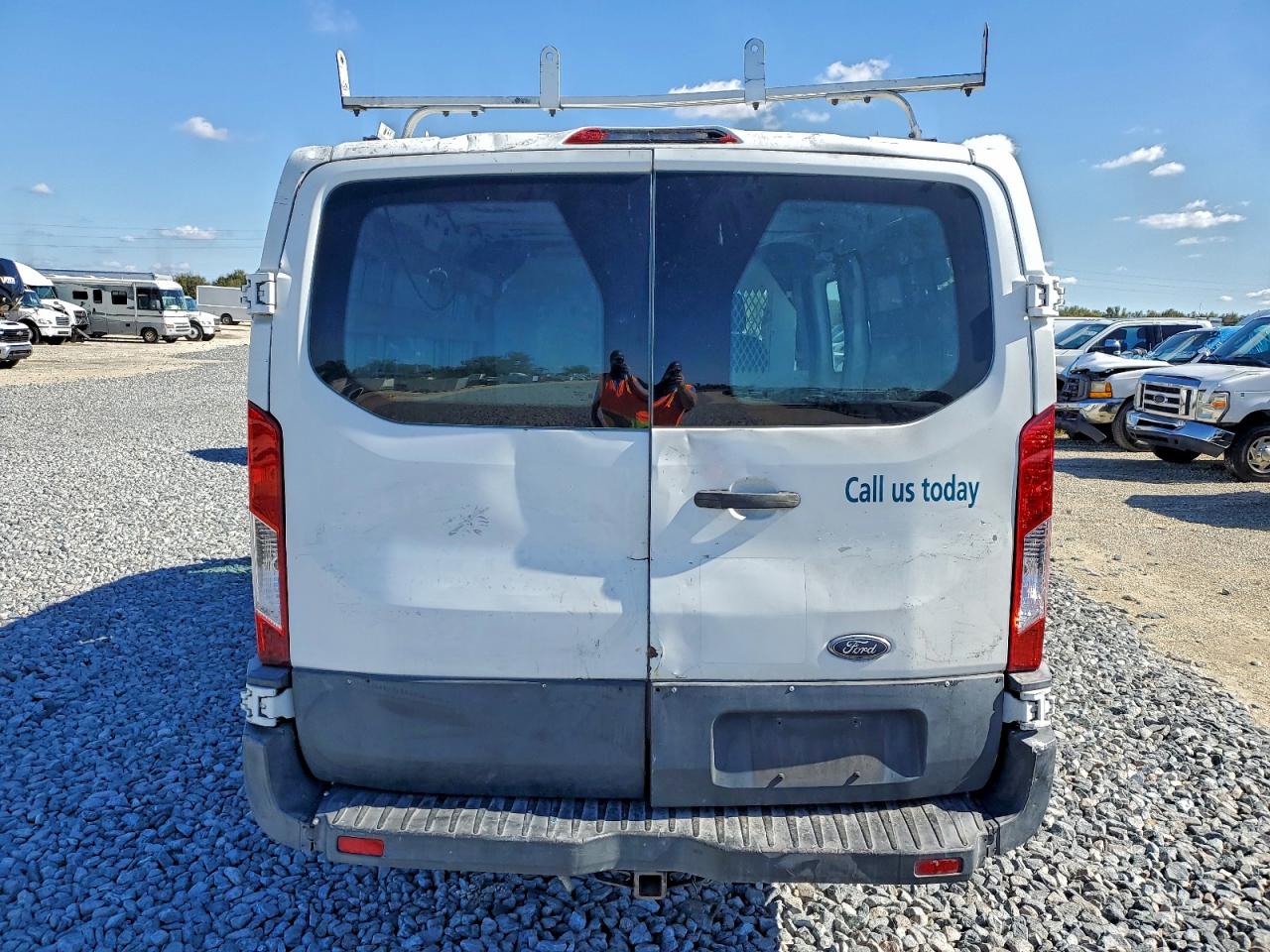 Ford Transit T-250 Image 11