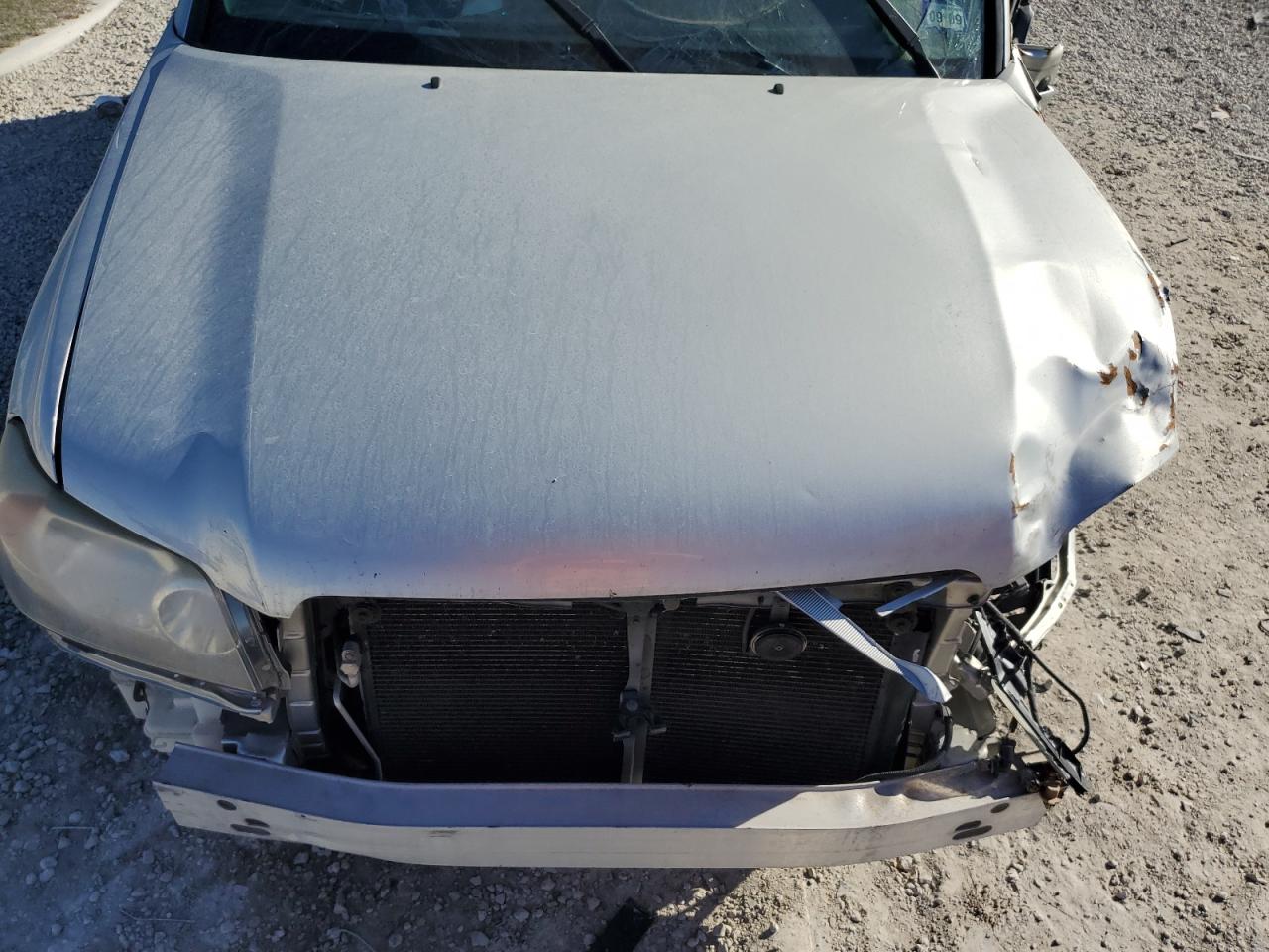 Toyota Highlander Base Image 9