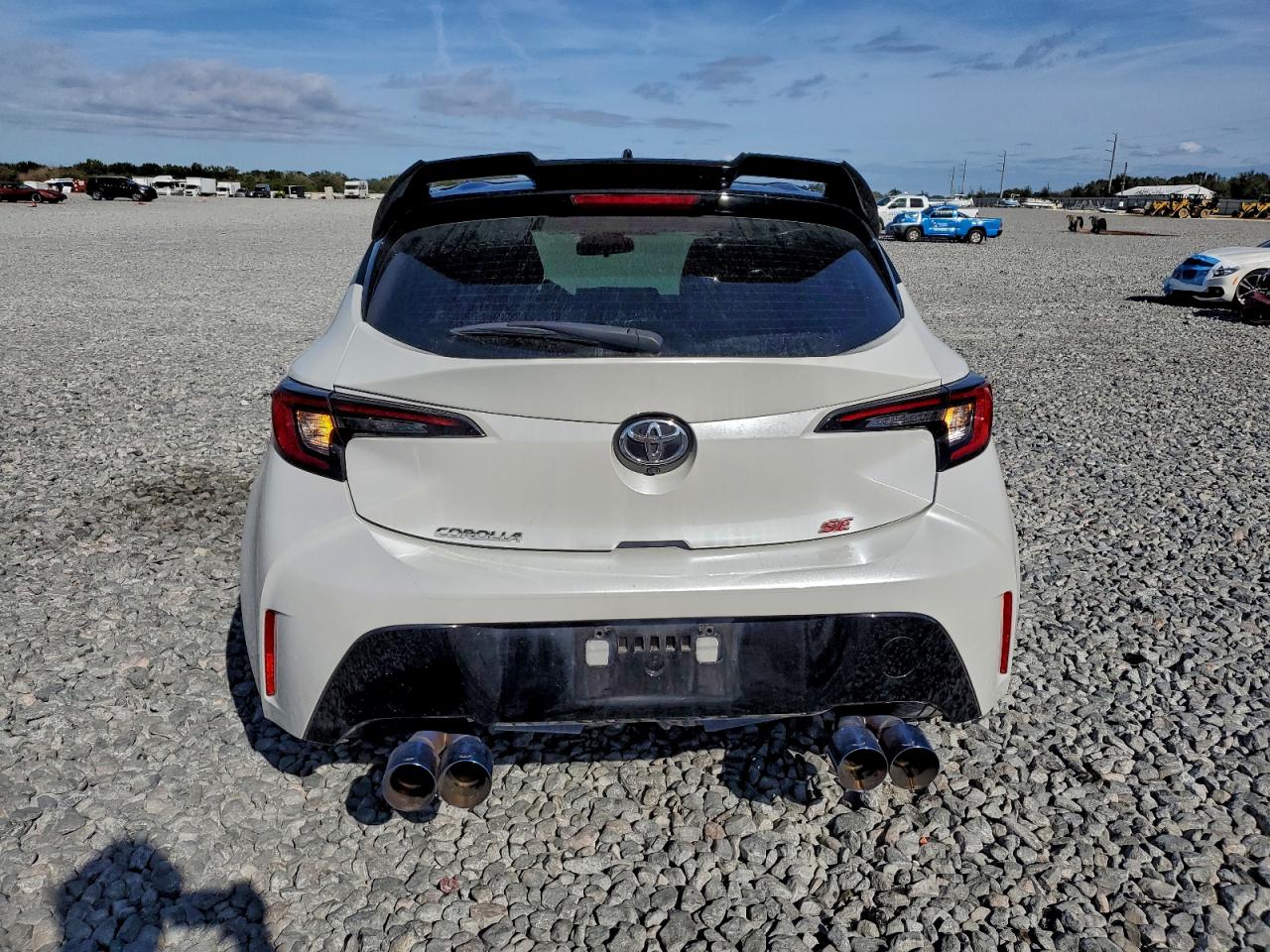 Toyota Corolla Se Image 3