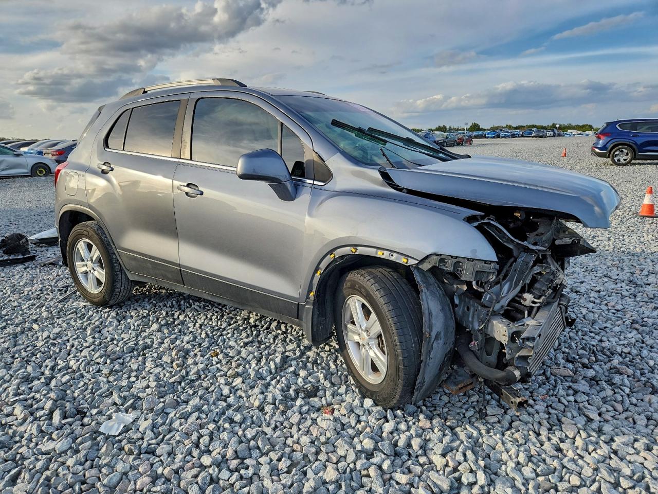 Chevrolet Trax 1lt Image 2