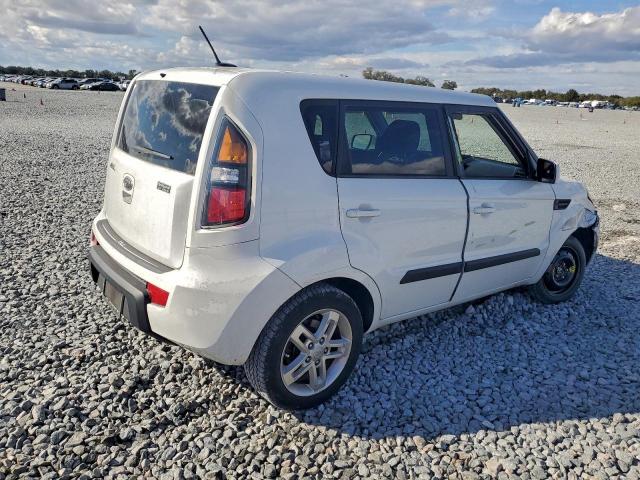 Kia Soul + Image 6