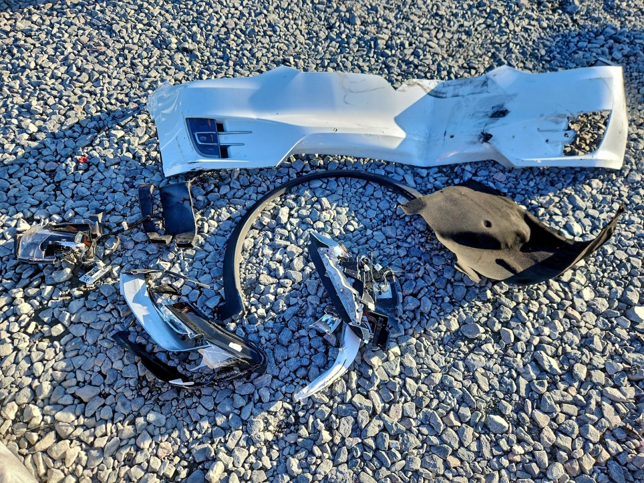 Tesla Model X Image 11