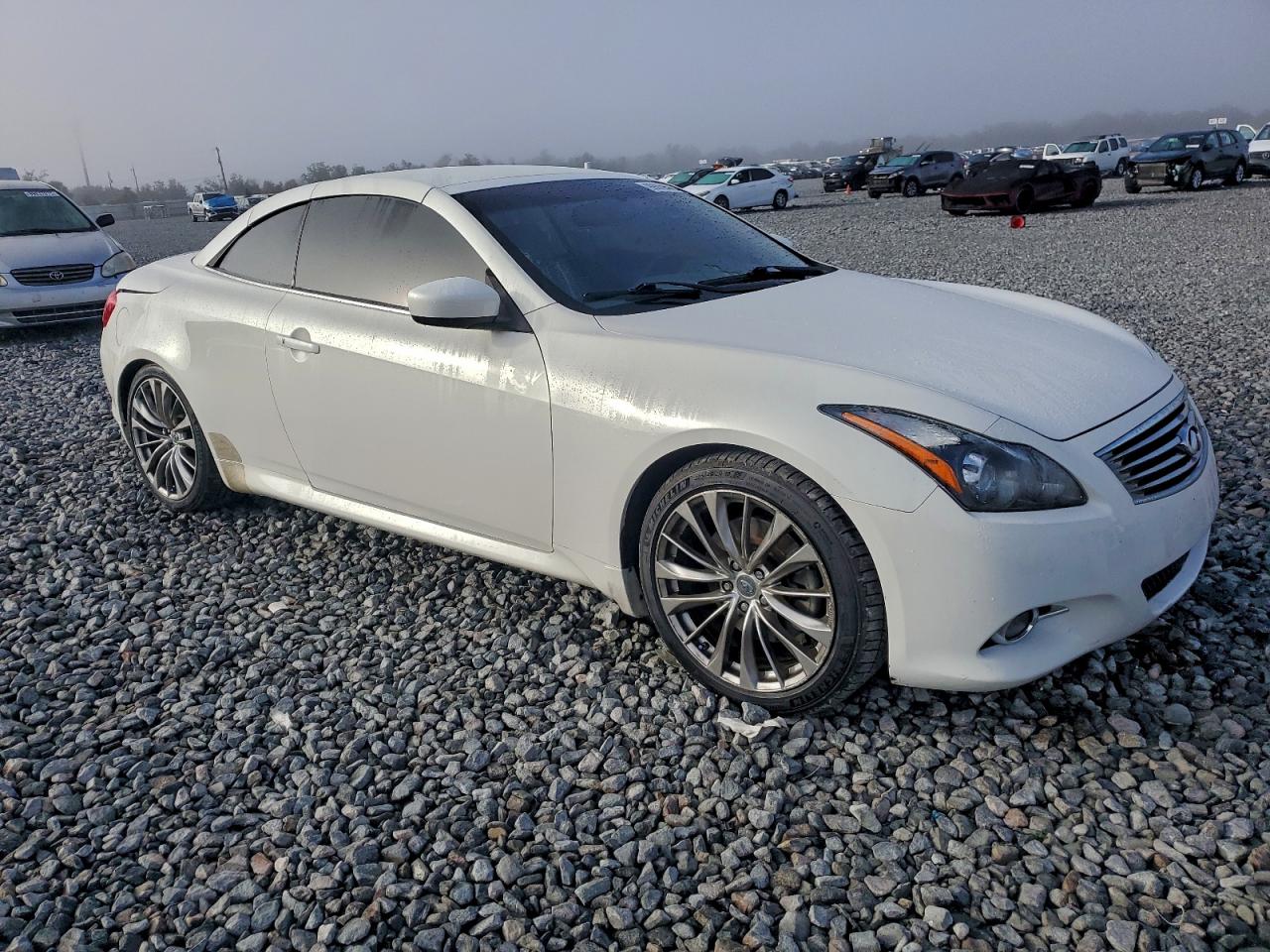 INFINITI G37 Sport Image 6