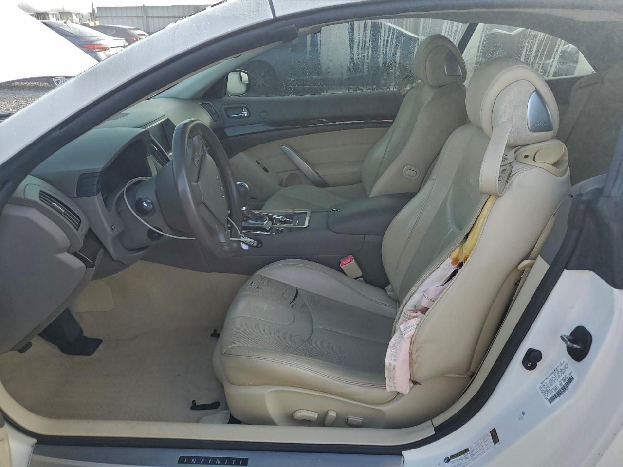 INFINITI G37 Sport Image 4